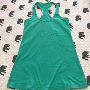 Lululemon Cool Razorback